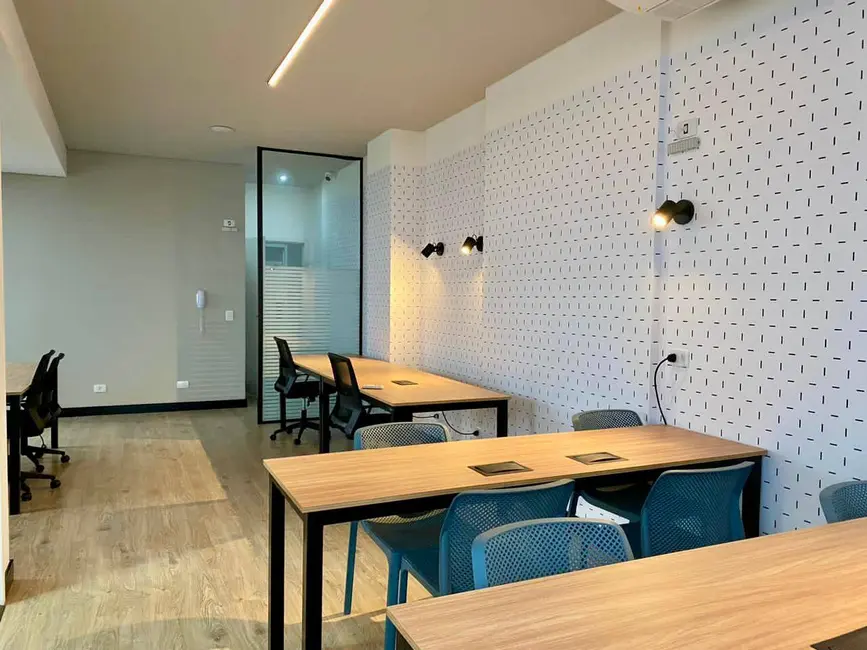 Foto 16 de Apartamento com 1 quarto à venda, 24m2 em Centro, Curitiba - PR