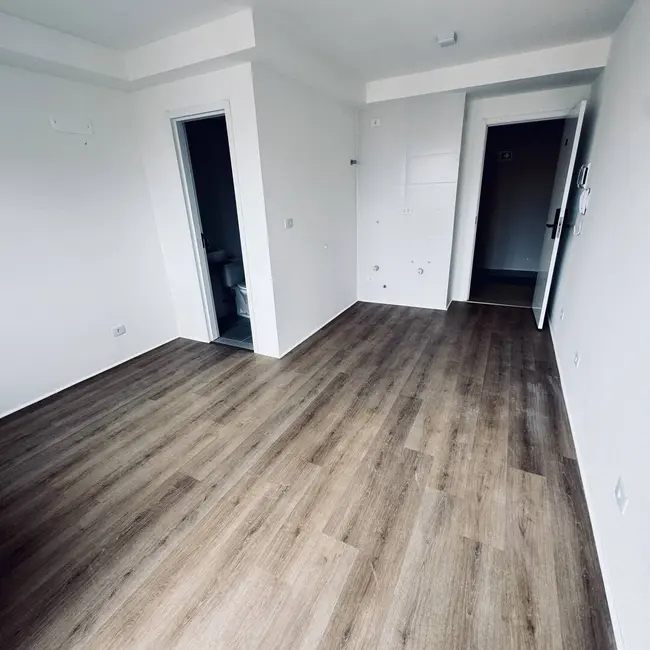 Apartamento com 1 quarto à venda, 24m2 em Centro, Curitiba - PR - imagem 6 Foto 6 de Apartamento com 1 quarto à venda, 24m2 em Centro, Curitiba - PR