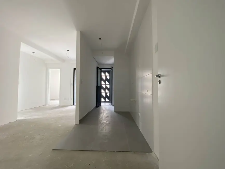 Apartamento com 2 quartos à venda, 52m2 em Santa Felicidade, Curitiba - PR - imagem 2 Foto 2 de Apartamento com 2 quartos à venda, 52m2 em Santa Felicidade, Curitiba - PR