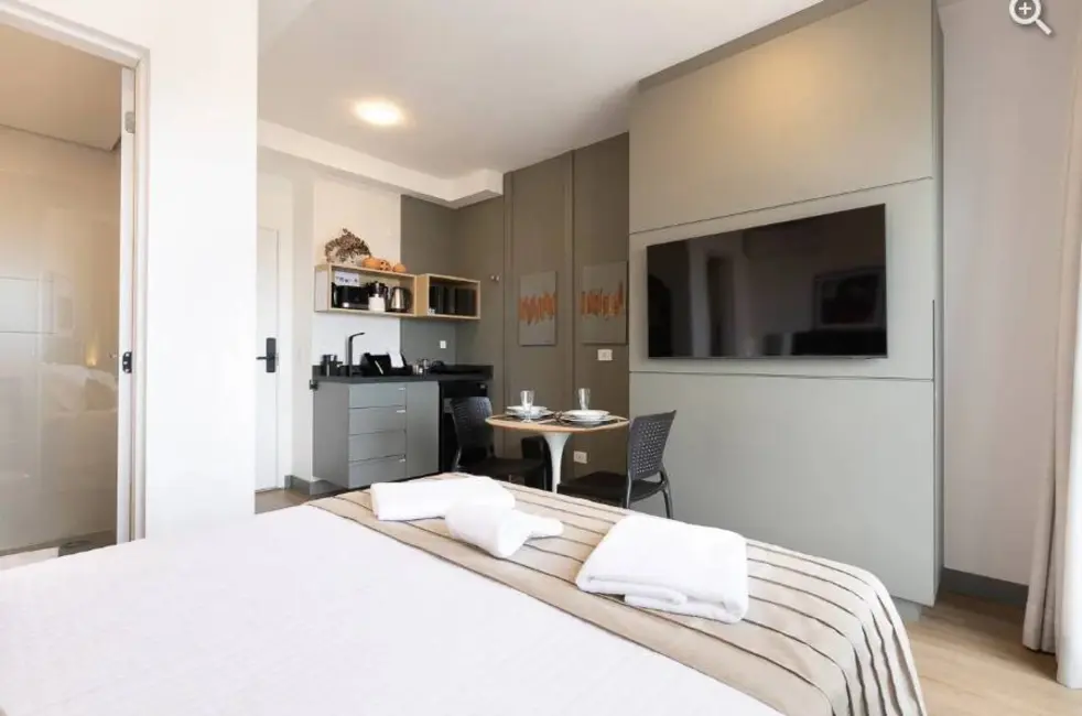 Foto 7 de Apartamento com 1 quarto à venda, 23m2 em Centro, Curitiba - PR