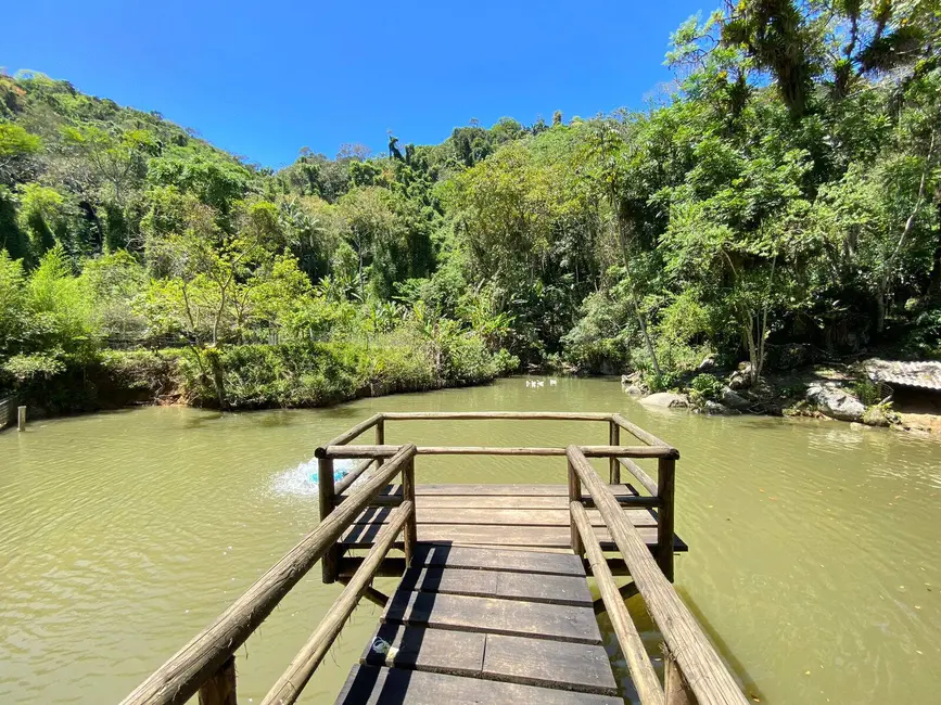 Foto 2 de Chácara com 3 quartos à venda, 130000m2 em Nova Esperança, Balneario Camboriu - SC