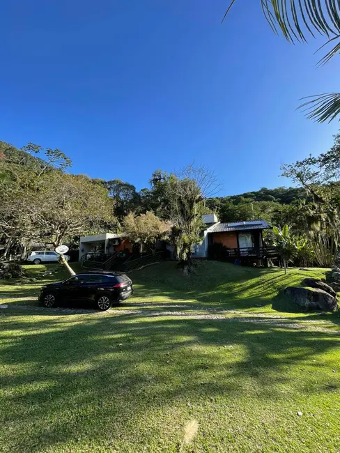 Chácara com 3 quartos à venda, 130000m2 em Nova Esperança, Balneario Camboriu - SC - imagem 6 Foto 6 de Chácara com 3 quartos à venda, 130000m2 em Nova Esperança, Balneario Camboriu - SC