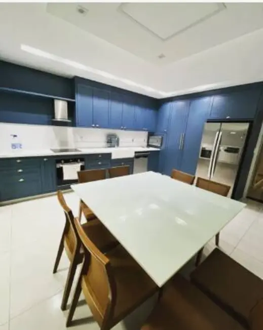 Foto 6 de Casa com 4 quartos para alugar, 300m2 em Balneario Picarras - SC