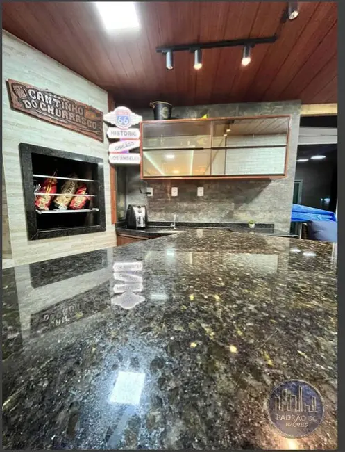 Foto 7 de Casa com 4 quartos à venda e para alugar, 300m2 em Balneario Picarras - SC