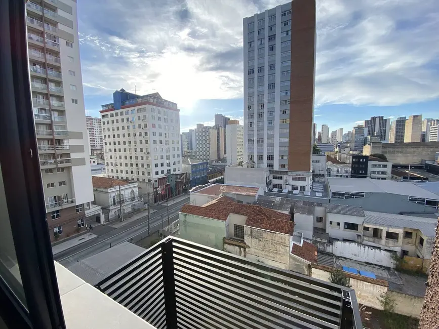 Foto 2 de Apartamento com 1 quarto à venda, 24m2 em Centro, Curitiba - PR