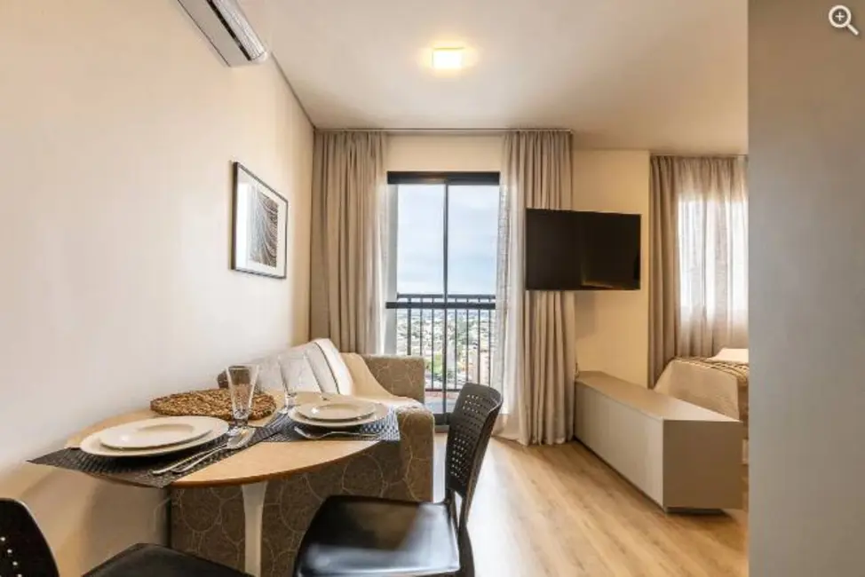 Foto 1 de Apartamento com 1 quarto à venda, 26m2 em Centro, Curitiba - PR