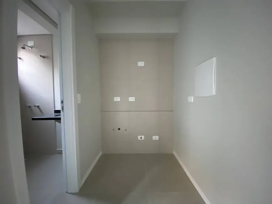 Apartamento com 1 quarto à venda, 23m2 em Centro, Curitiba - PR - imagem 6 Foto 6 de Apartamento com 1 quarto à venda, 23m2 em Centro, Curitiba - PR