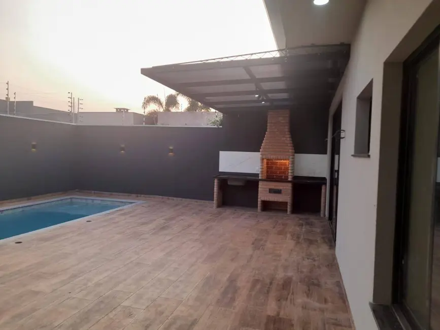 Foto 8 de Casa à venda, 360m2 em Parque Alvorada, Dourados - MS