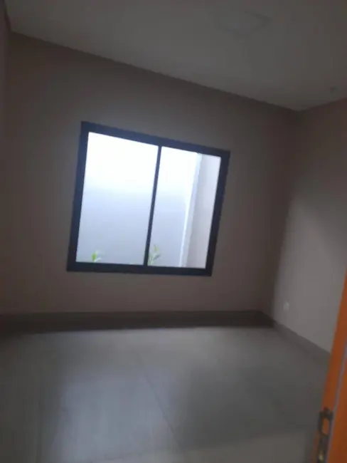 Foto 27 de Casa à venda, 360m2 em Parque Alvorada, Dourados - MS