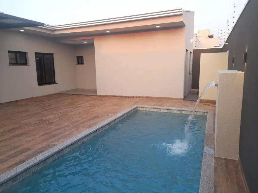 Foto 5 de Casa à venda, 360m2 em Parque Alvorada, Dourados - MS