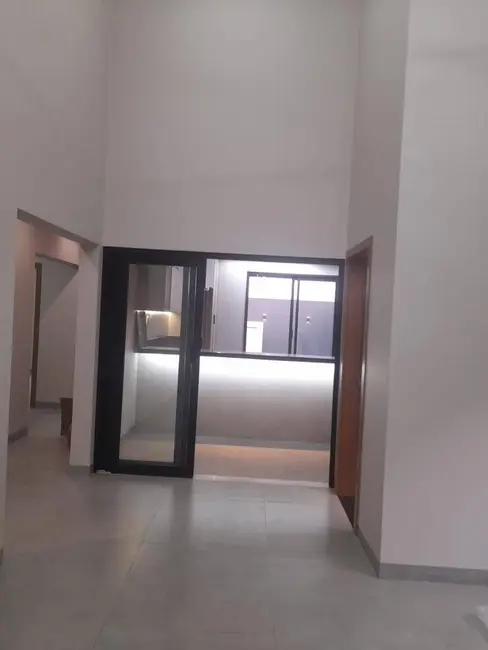 Foto 16 de Casa à venda, 360m2 em Parque Alvorada, Dourados - MS