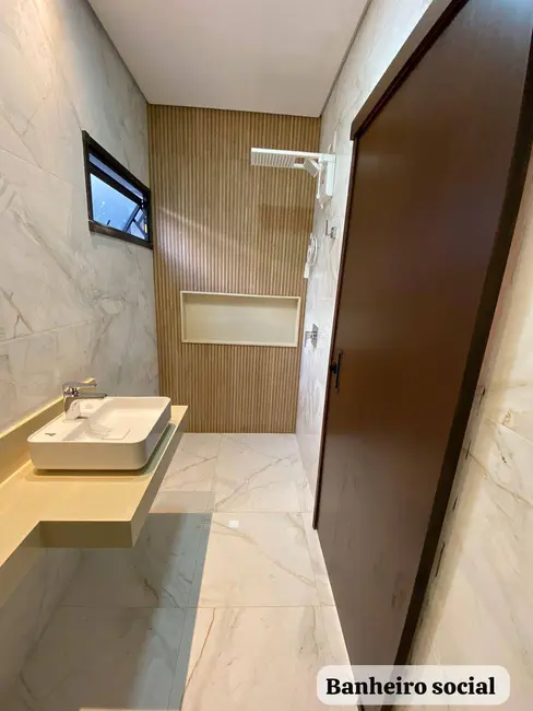 Foto 13 de Casa à venda em Santa Fé, Dourados - MS