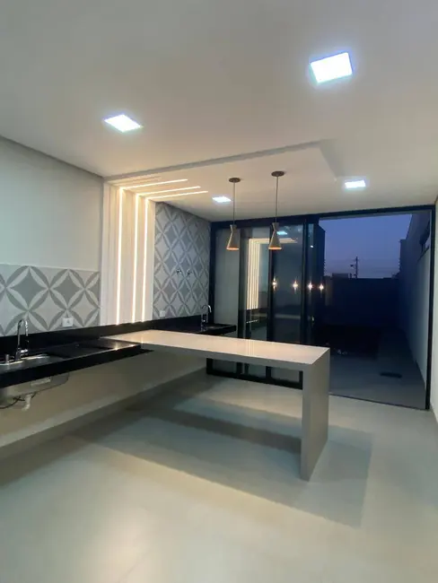 Foto 8 de Casa à venda em Santa Fé, Dourados - MS