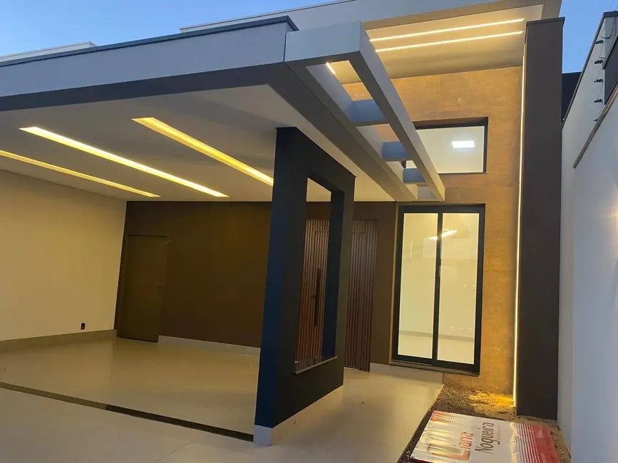 Foto 4 de Casa à venda em Santa Fé, Dourados - MS