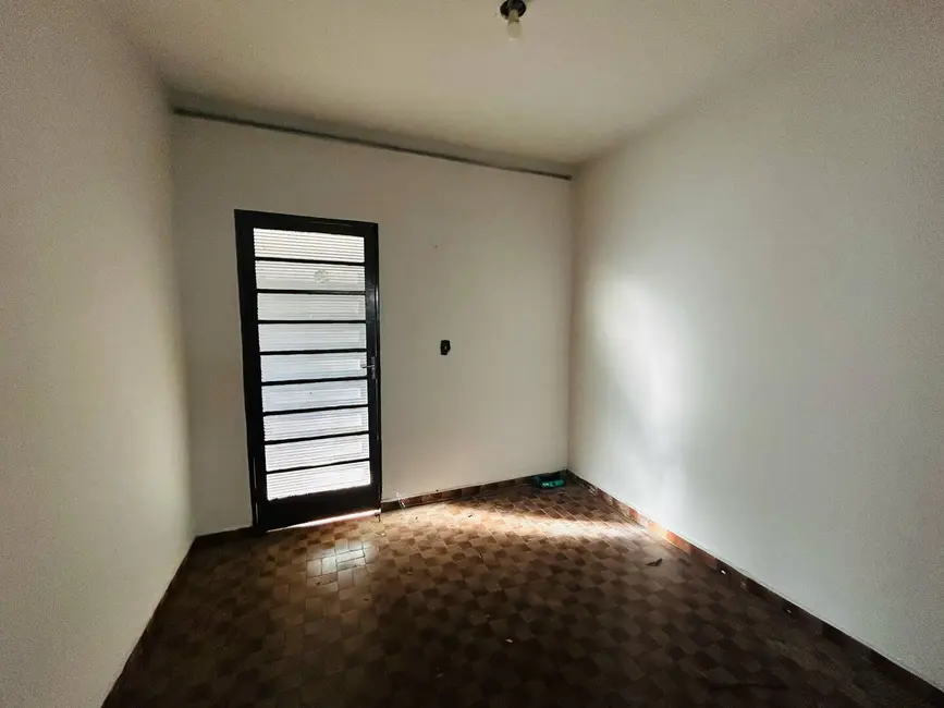Foto 4 de Casa com 3 quartos à venda, 420m2 em Jardim Flórida, Dourados - MS