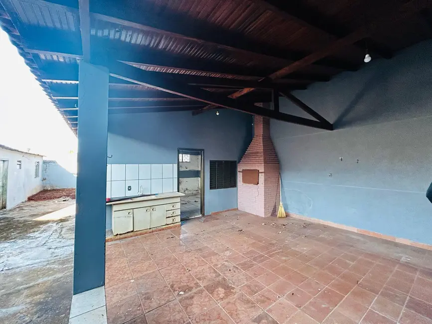 Foto 9 de Casa com 3 quartos à venda, 420m2 em Jardim Flórida, Dourados - MS