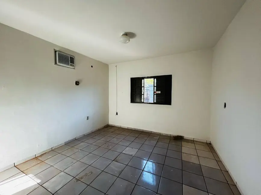 Foto 5 de Casa com 3 quartos à venda, 420m2 em Jardim Flórida, Dourados - MS