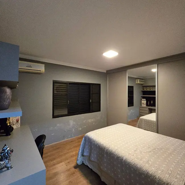 Foto 18 de Casa à venda em Jardim Caramuru, Dourados - MS