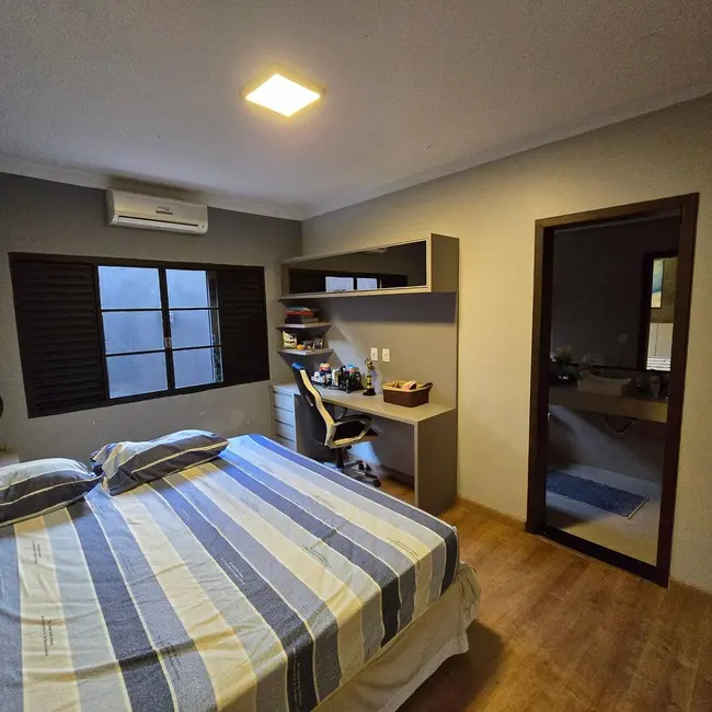 Foto 16 de Casa à venda em Jardim Caramuru, Dourados - MS