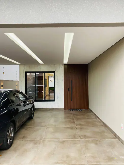 Foto 3 de Casa à venda em Jardim Cristhais, Dourados - MS