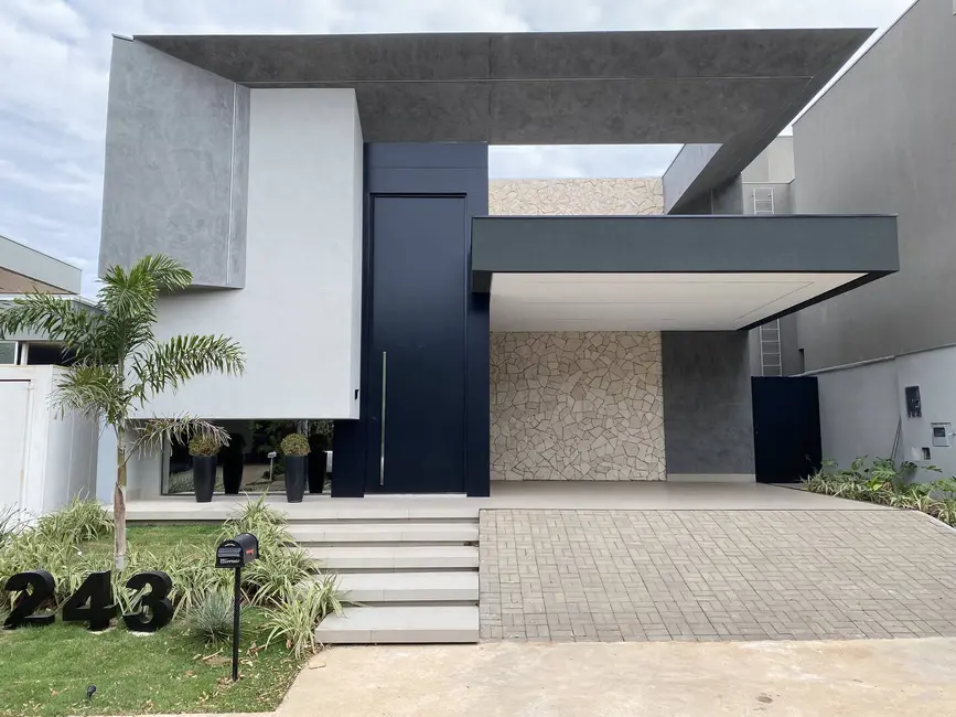 Foto 2 de Casa com 3 quartos à venda, 300m2 em Porto Madero, Dourados - MS