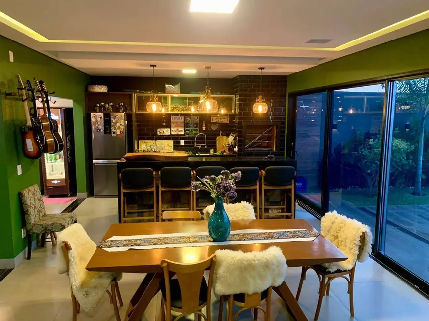 Foto 4 de Casa com 4 quartos à venda, 360m2 em Porto Madero, Dourados - MS