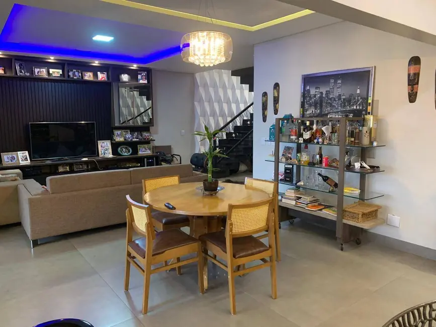 Foto 8 de Casa com 4 quartos à venda, 360m2 em Porto Madero, Dourados - MS