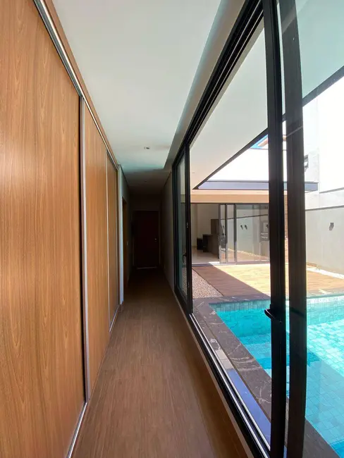 Foto 2 de Casa com 3 quartos à venda, 339m2 em Porto Madero, Dourados - MS