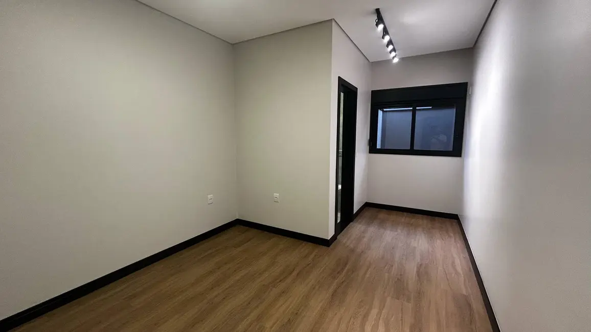 Foto 7 de Casa com 3 quartos à venda, 483m2 em Dourados - MS