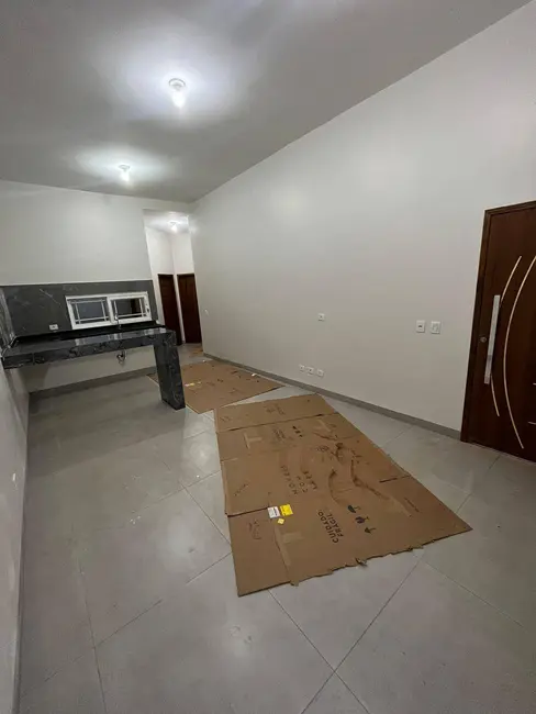 Foto 10 de Casa à venda em Jardim Cristhais, Dourados - MS