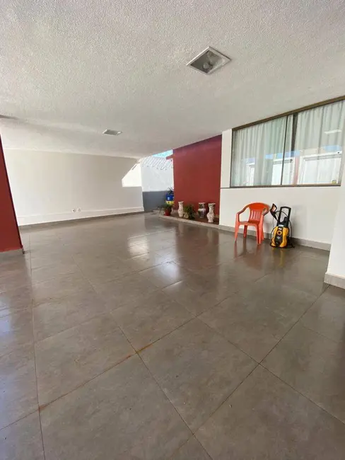 Foto 2 de Casa à venda em Jardim Europa, Dourados - MS