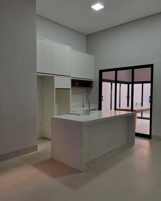 Foto 3 de Casa à venda em Jardim Mônaco, Dourados - MS