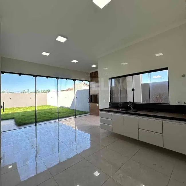 Foto 4 de Casa à venda em Dourados - MS