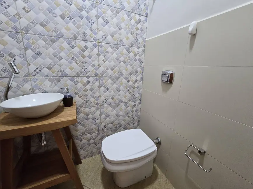 Foto 9 de Casa à venda em Santa Fé, Dourados - MS