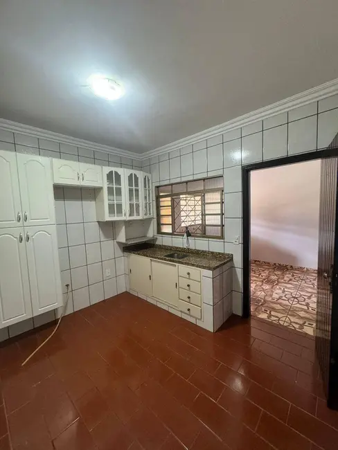 Foto 7 de Casa à venda em Parque Alvorada, Dourados - MS