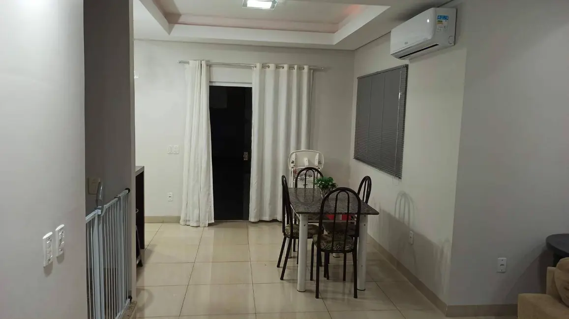 Foto 3 de Casa à venda em Parque Alvorada, Dourados - MS