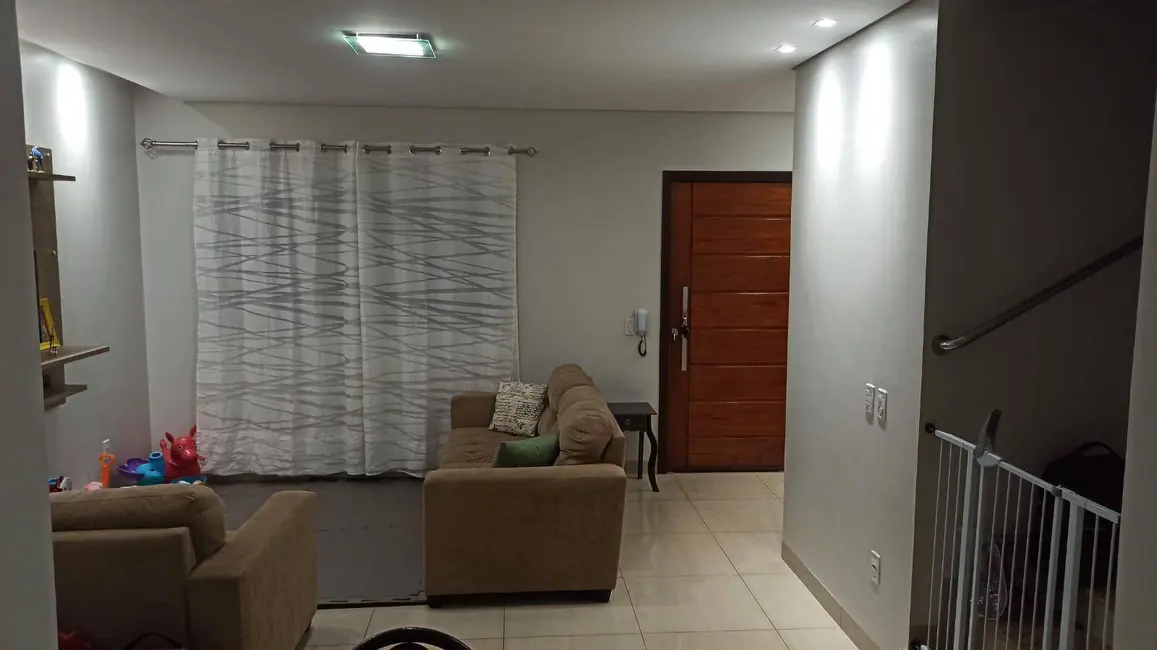 Foto 5 de Casa à venda em Parque Alvorada, Dourados - MS