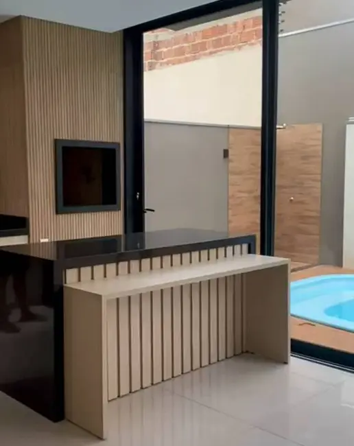 Foto 4 de Casa à venda em Jardim Cristhais, Dourados - MS