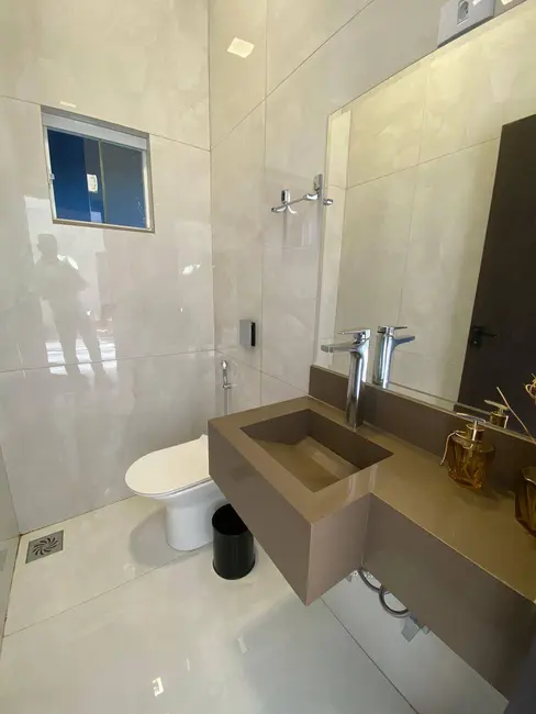 Foto 6 de Casa com 3 quartos à venda, 300m2 em Portal de Dourados, Dourados - MS