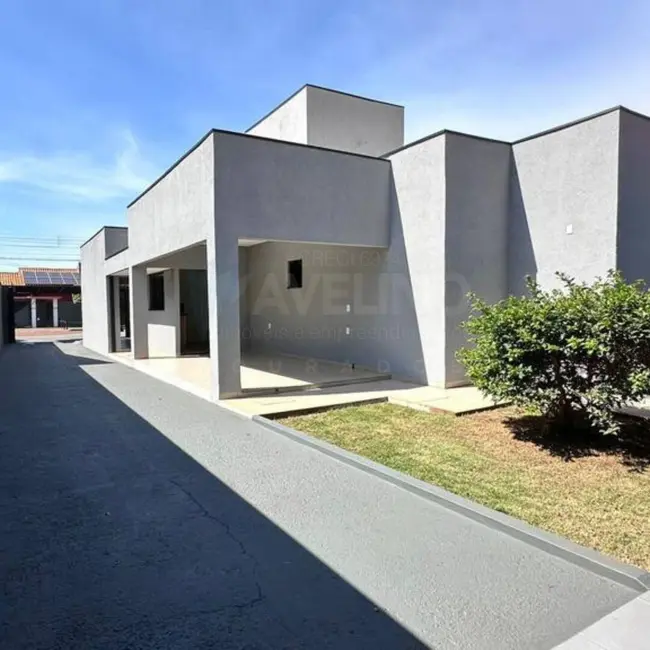 Foto 3 de Casa à venda em Parque Nova Dourados, Dourados - MS