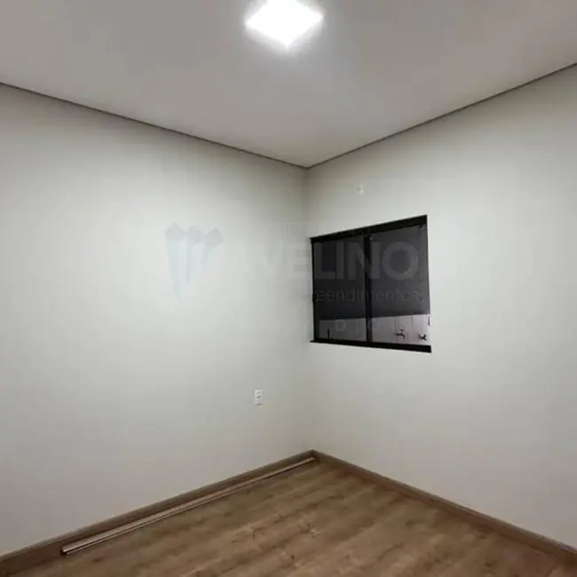 Foto 12 de Casa à venda em Parque Nova Dourados, Dourados - MS