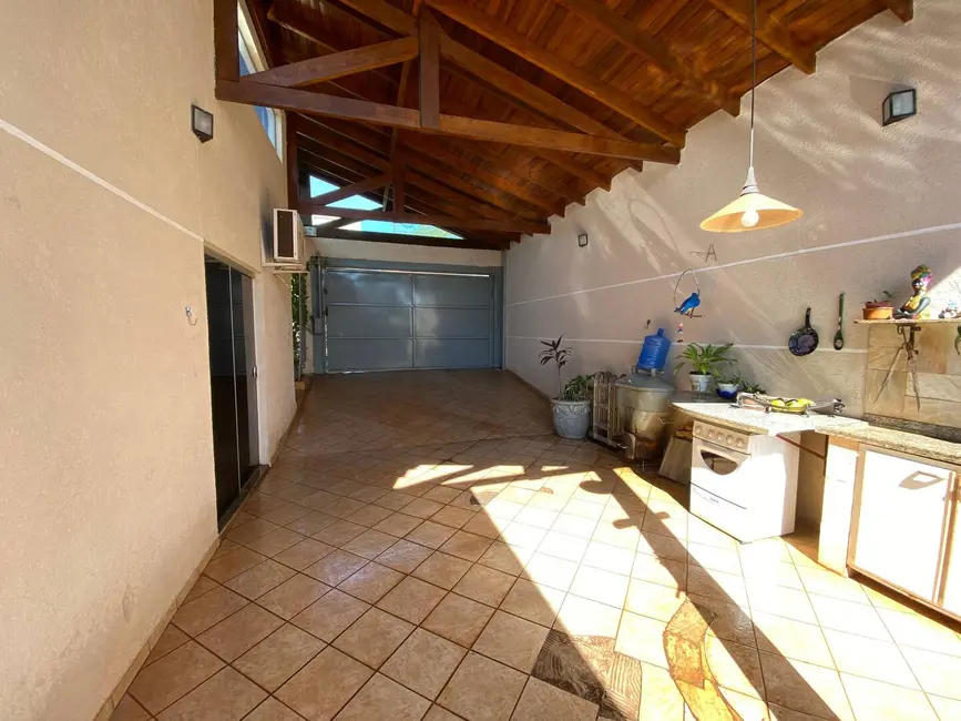 Foto 3 de Casa à venda em Cohafaba III Plano, Dourados - MS