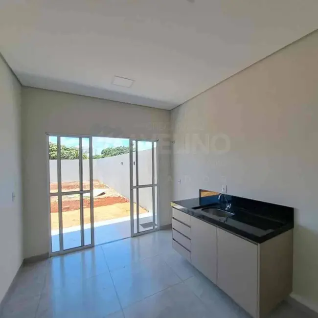 Foto 9 de Casa à venda em Parque dos Jequitibás, Dourados - MS