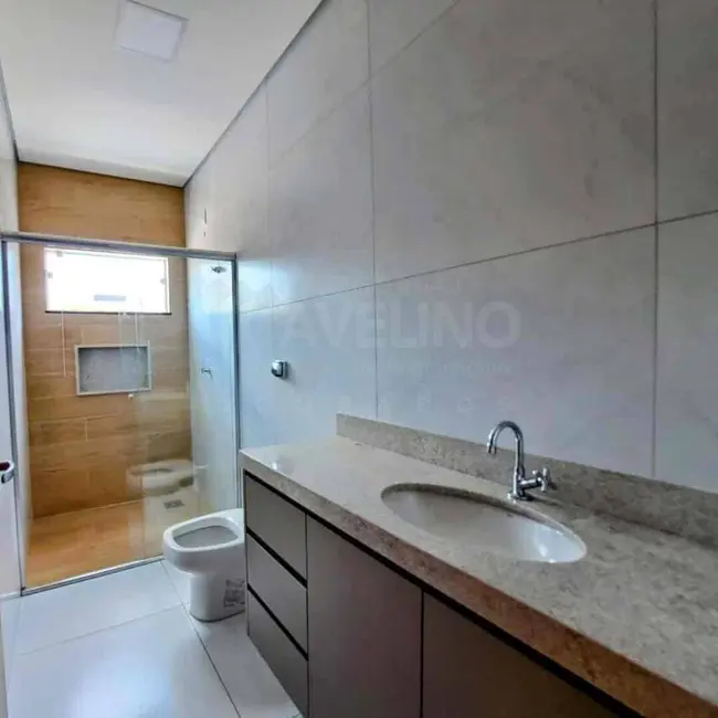 Foto 7 de Casa à venda em Parque dos Jequitibás, Dourados - MS