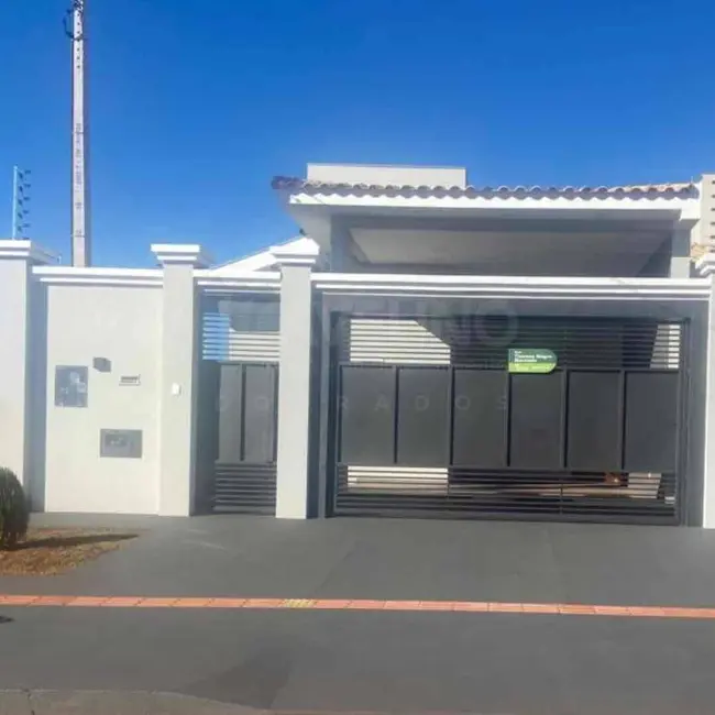 Foto 1 de Casa à venda em Dourados - MS