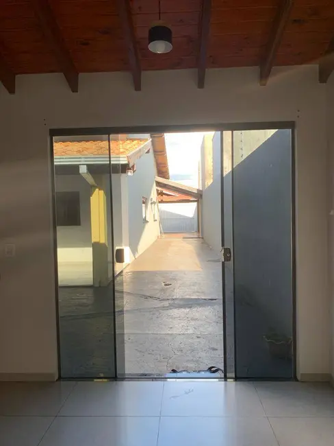 Foto 3 de Casa à venda em Dourados - MS