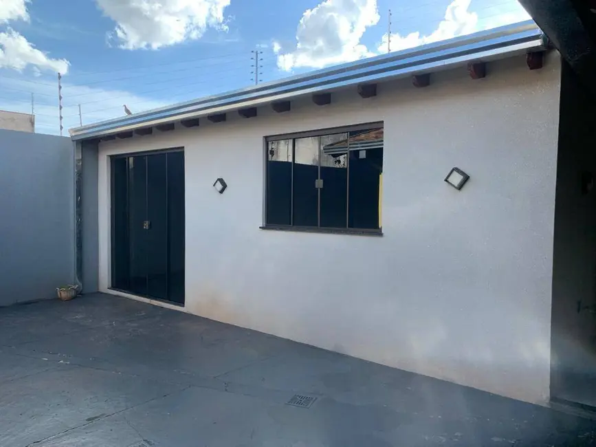 Foto 5 de Casa à venda em Dourados - MS