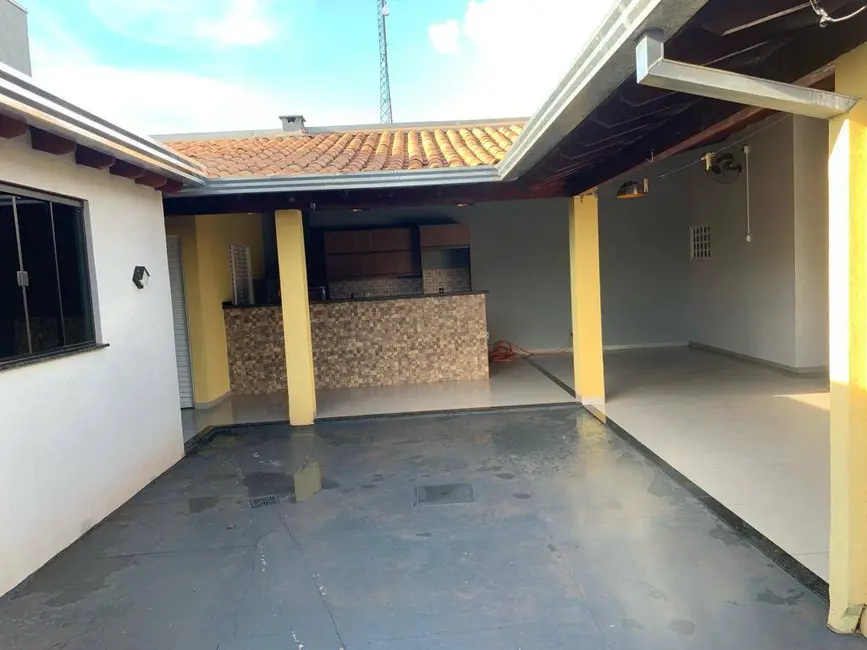 Foto 7 de Casa à venda em Dourados - MS