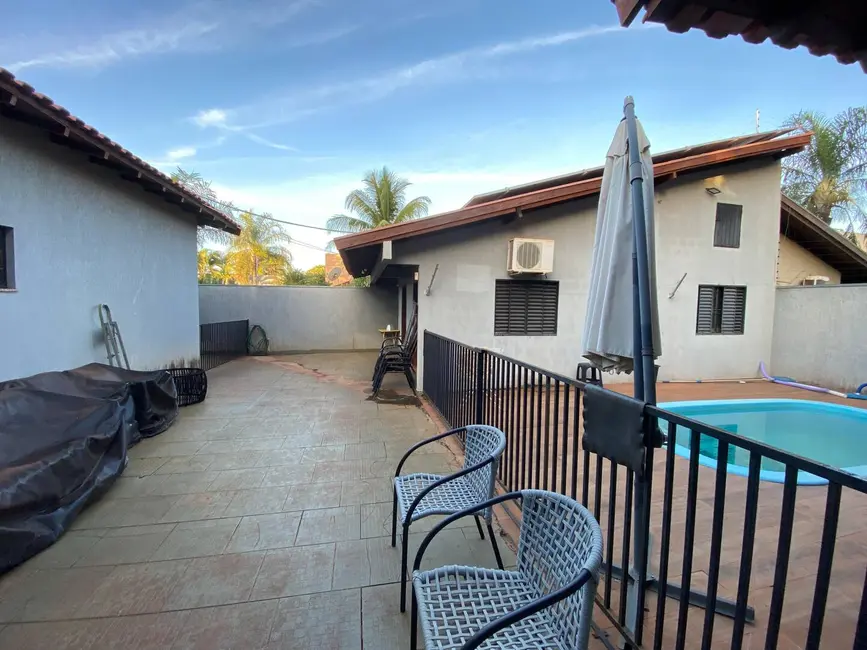 Foto 8 de Casa com 3 quartos à venda, 300m2 em Jardim Europa, Dourados - MS