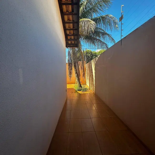 Foto 7 de Casa com 3 quartos à venda, 360m2 em Parque Alvorada, Dourados - MS